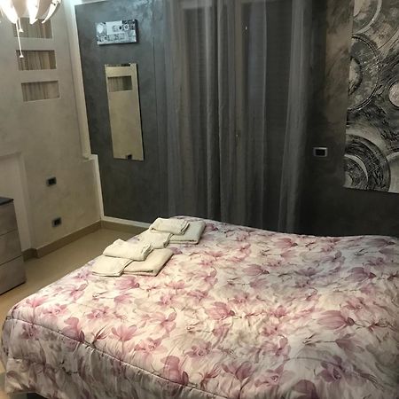 La Casa Di Elena Lägenhet Sannicandro di Bari Exteriör bild