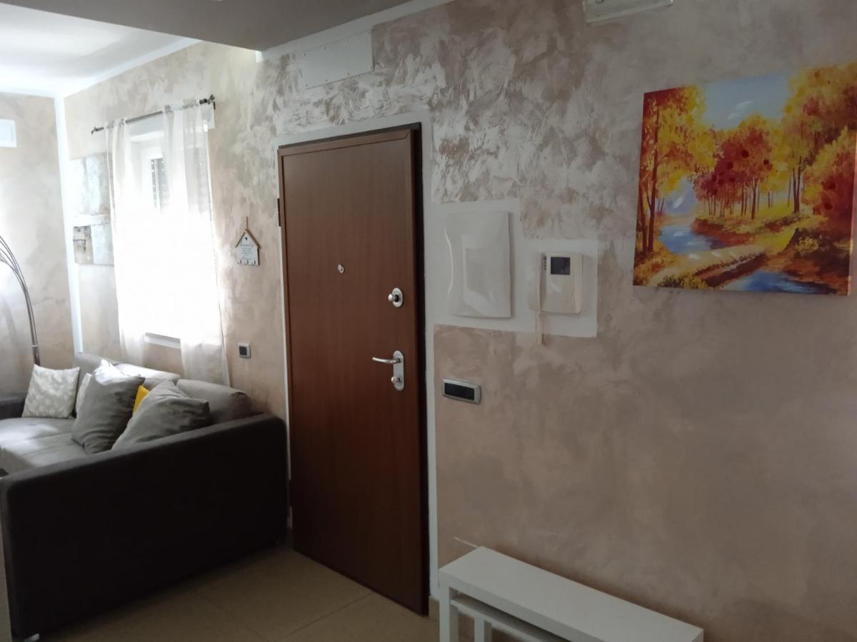 La Casa Di Elena Lägenhet Sannicandro di Bari Exteriör bild