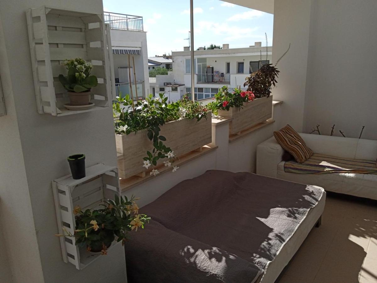 La Casa Di Elena Lägenhet Sannicandro di Bari Exteriör bild