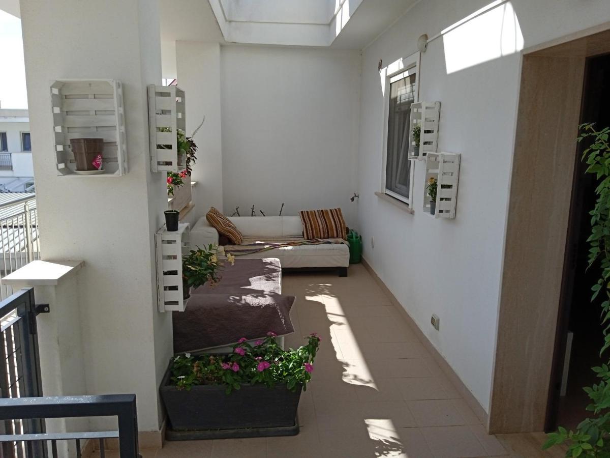 La Casa Di Elena Lägenhet Sannicandro di Bari Exteriör bild